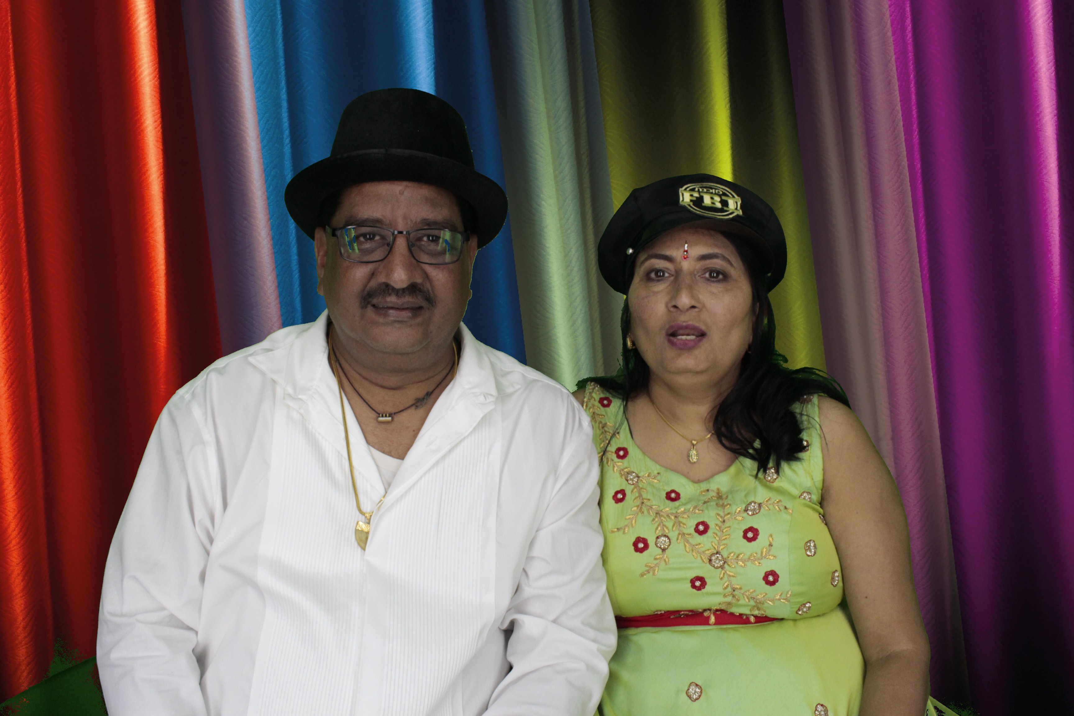 Bhavin & Yasmin’s Wedding | View more photos from the event at gallery.myphotoboothexperience.co.uk/u/MyPhotoBoothExperienceLtd/Bhavin-Yasmin’s-Wedding